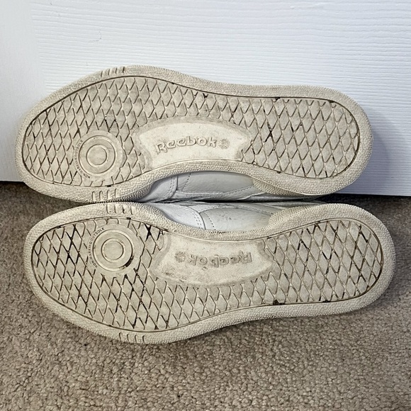 white and lilac purple reebok - Picture 4 of 5